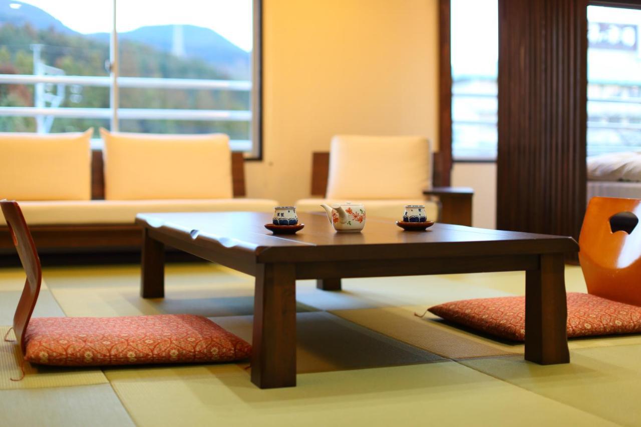 Hotel Koyokaku Ureshino Esterno foto