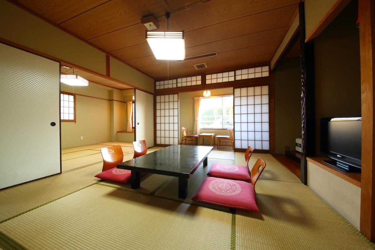 Hotel Koyokaku Ureshino Esterno foto